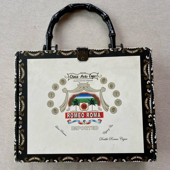 Unique cigar box purse - Picture 2 of 4